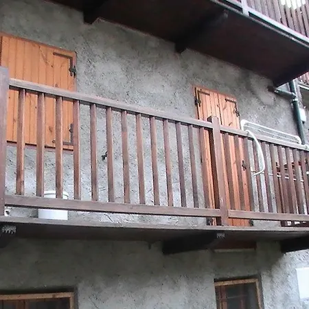 Val D'ayas - Casa Tipica Appartement *